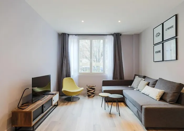 2 Pieces Proche Metro, Montrouge