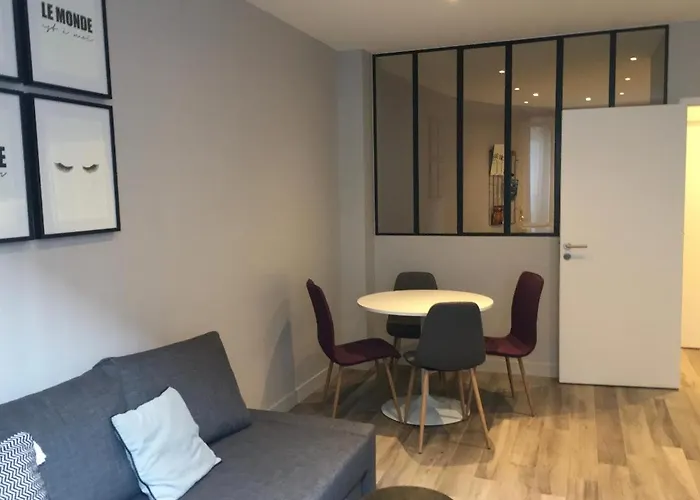 2 Pieces Proche Metro, Montrouge