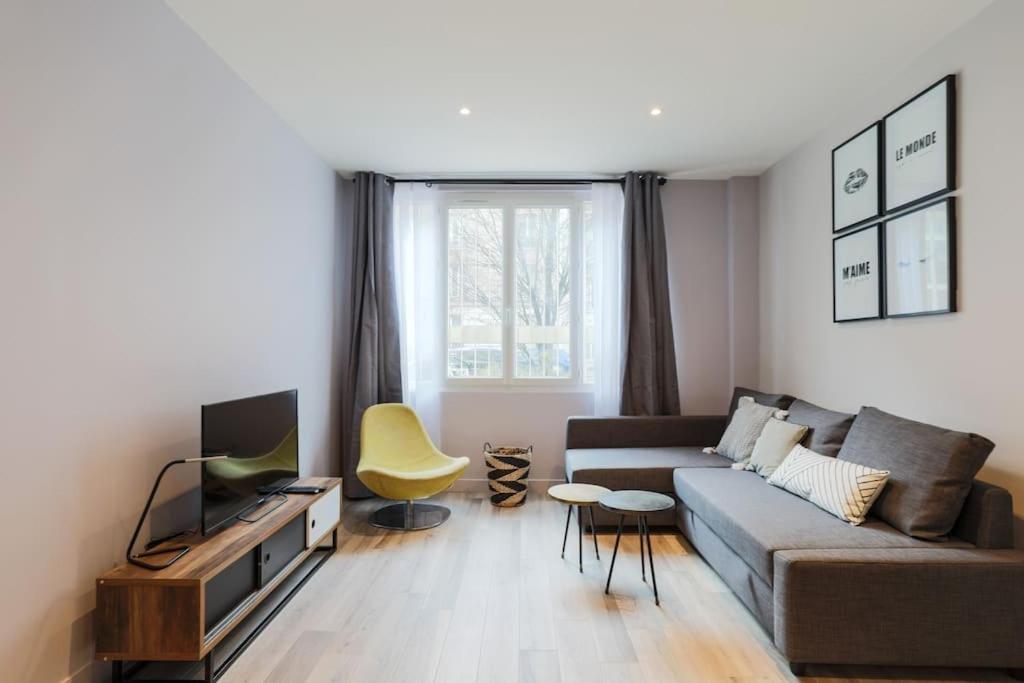 2 Pieces Proche Metro, Apartment Montrouge